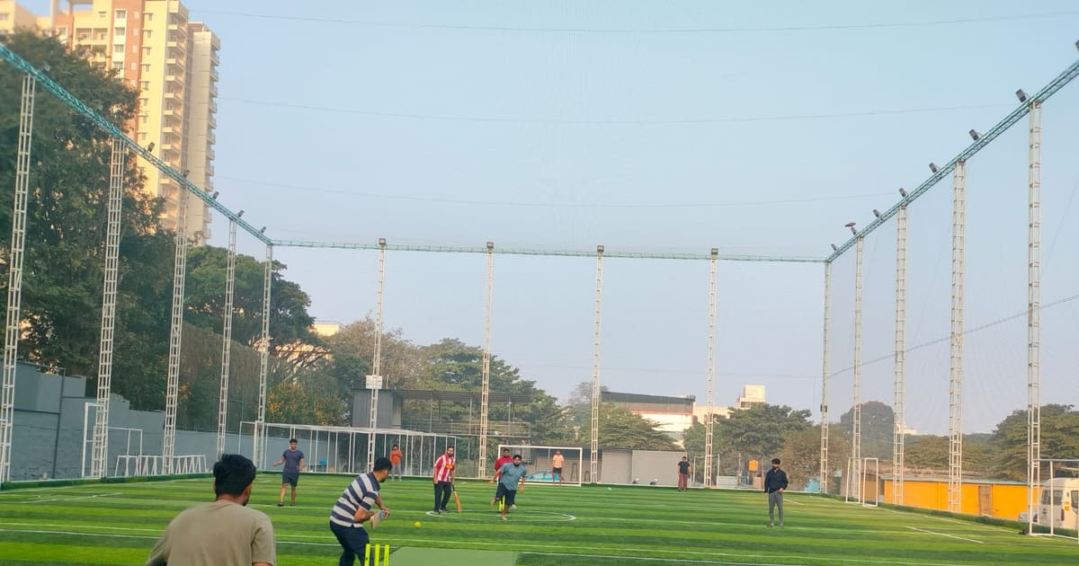Kids playing sport in Bangalore